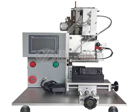 高精度平面贴标机